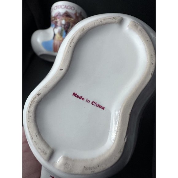 2 20TH ANNIVERSARY CHRISTKINDLMARKET CHICAGO BOOT MUGS 2015 Pair Set - Picture 5 of 12